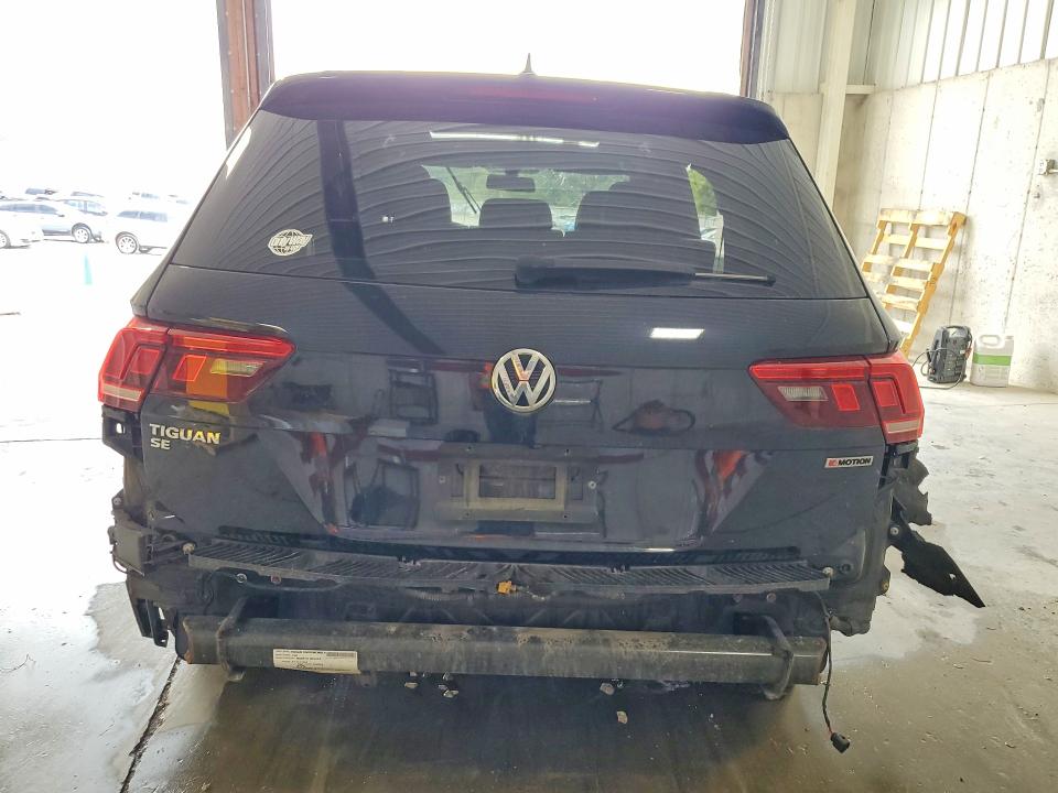 Продажа на аукционе авто 2019 Volkswagen Tiguan, vin: 3VV2B7AX4KM104645, номер лота: 60270366