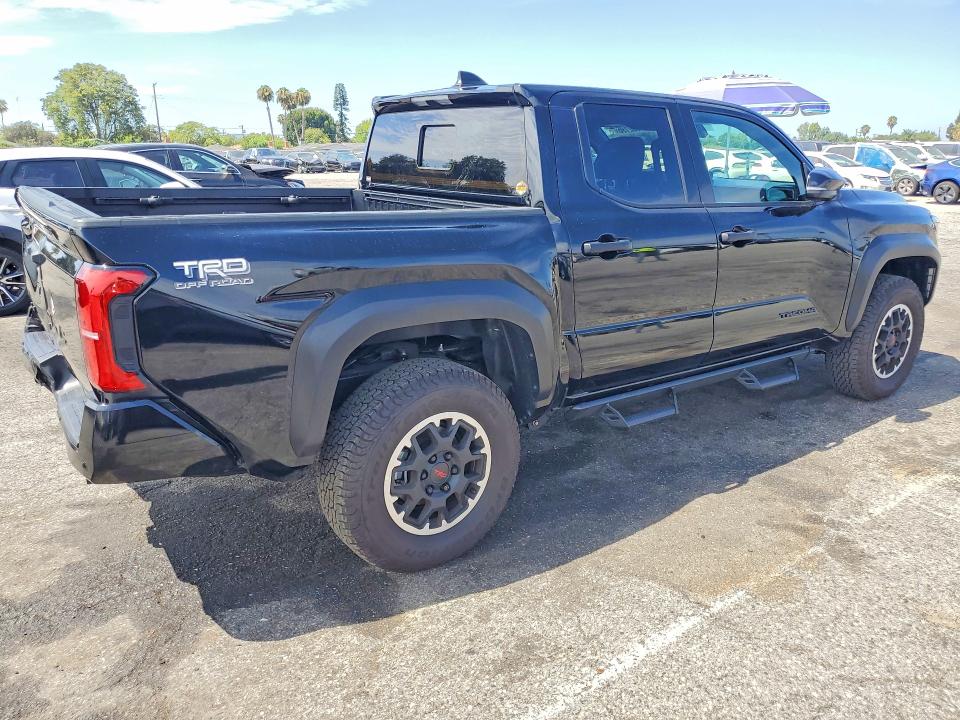 Продажа на аукционе авто 2025 Toyota Tacoma, vin: 3TMLB5JN0SM200925, номер лота: 62052196
