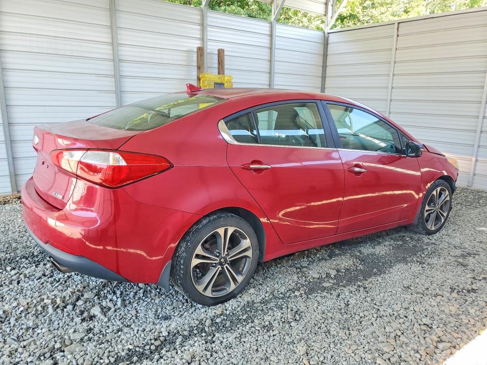 Продажа на аукционе авто 2015 Kia Forte, vin: KNAFX4A8XF5262554, номер лота: 61141816