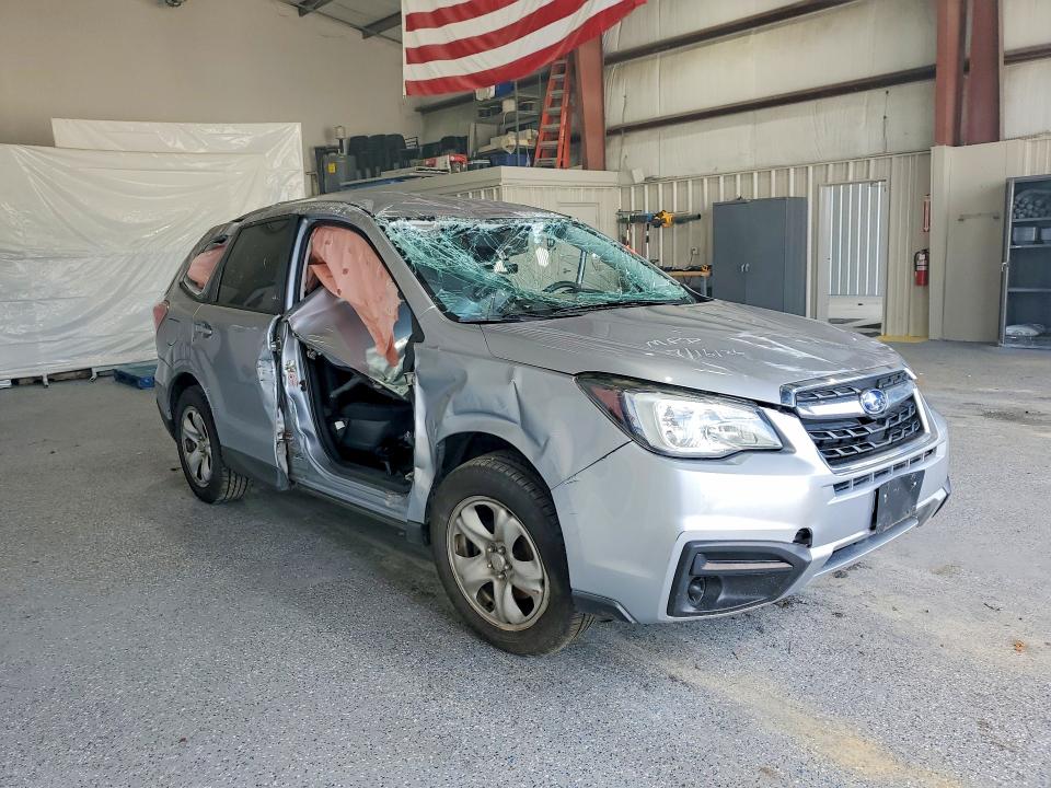 Продажа на аукционе авто 2017 Subaru Forester, vin: JF2SJAAC3HH453838, номер лота: 61911306