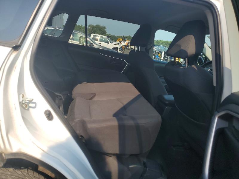 63133986 :رقم المزاد ، 2T3H1RFV8KW036573 vin ، 2019 Toyota Rav4 مزاد بيع