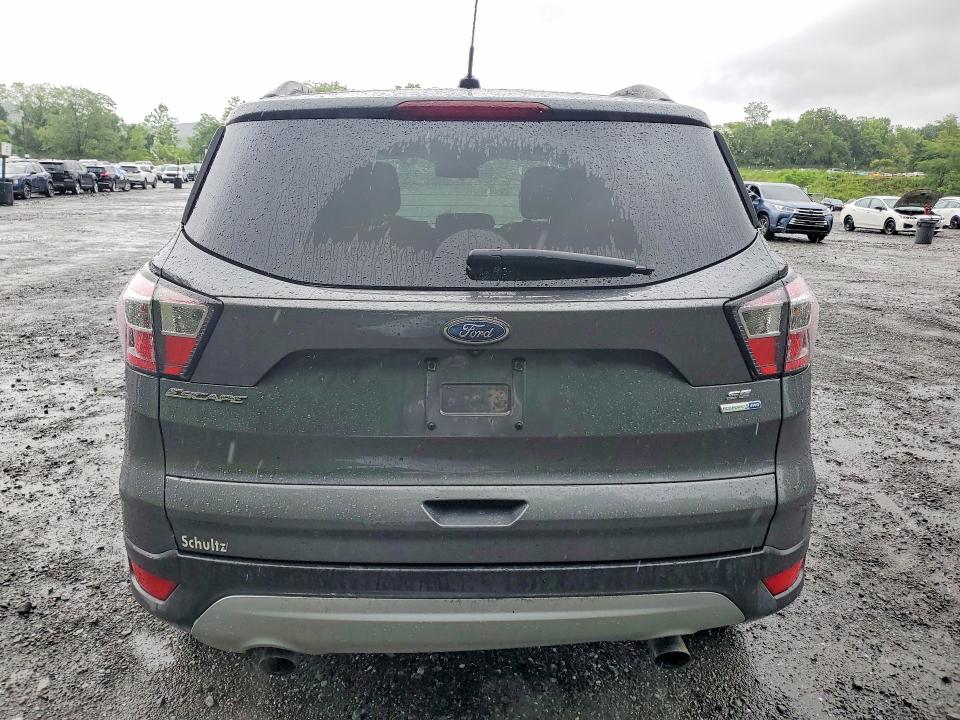 Продажа на аукционе авто 2018 Ford Escape, vin: 1FMCU9GD9JUC43908, номер лота: 63109366