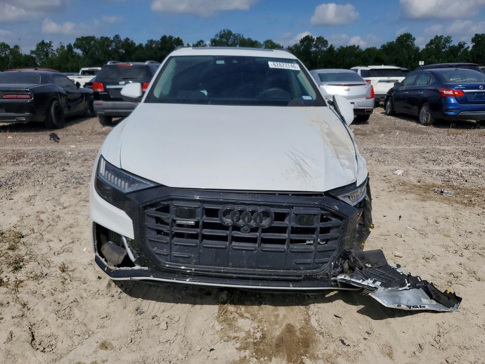 62823746 :رقم المزاد ، WA1FVBF19ND021916 vin ، 2022 Audi Q8 مزاد بيع