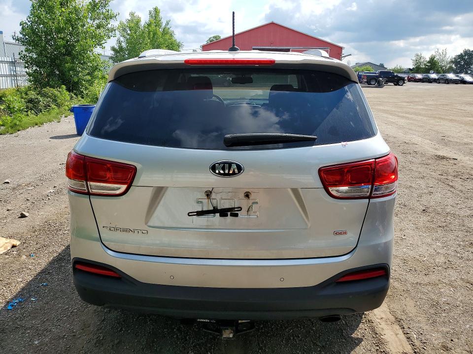 Продажа на аукционе авто 2017 Kia Sorento, vin: 5XYPG4A38HG225606, номер лота: 57813936