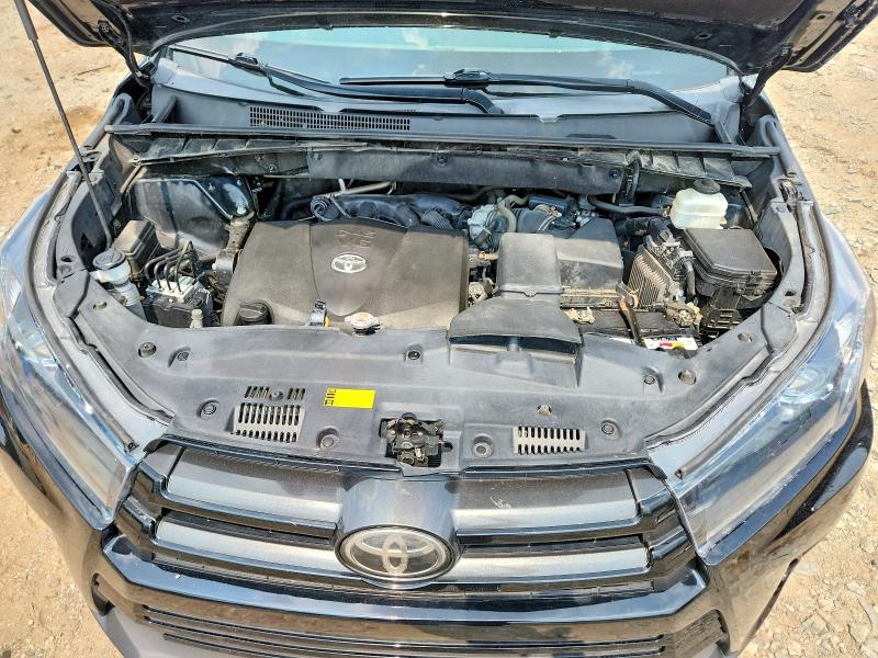 2019 Toyota Highlander მანქანა იყიდება აუქციონზე, vin: 5TDJZRFH5KS563380, აუქციონის ნომერი: 62954596