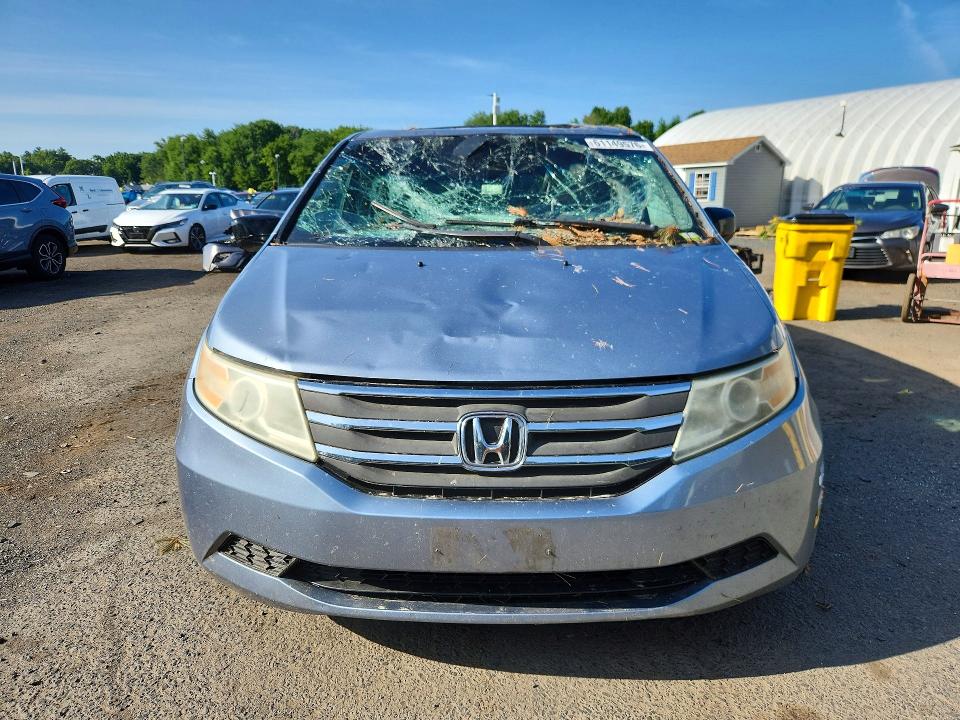 61149576 :رقم المزاد ، 5FNRL5H61BB060765 vin ، 2011 Honda Odyssey مزاد بيع