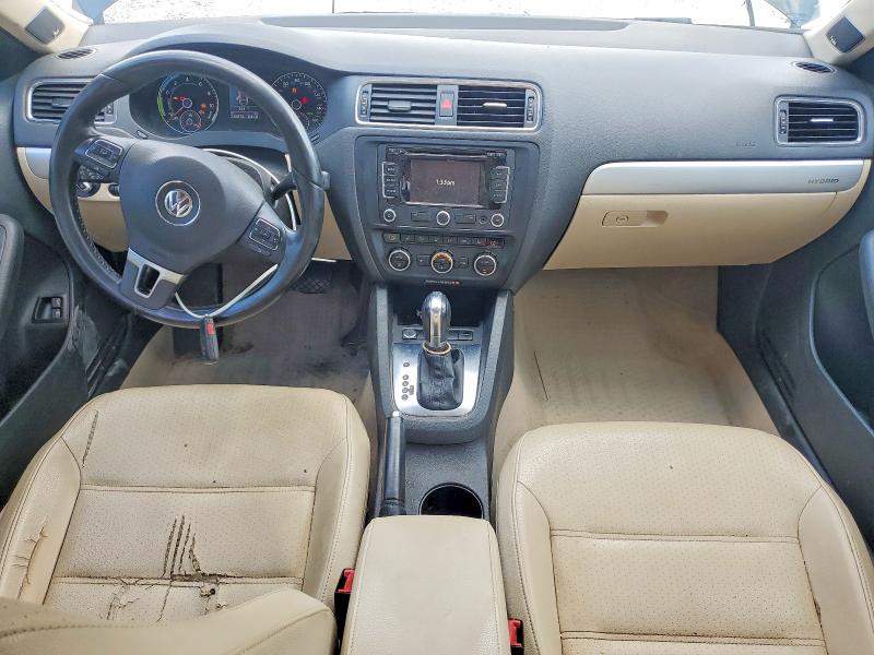 60231366 :رقم المزاد ، 3VW637AJXDM225981 vin ، 2013 Volkswagen Jetta مزاد بيع