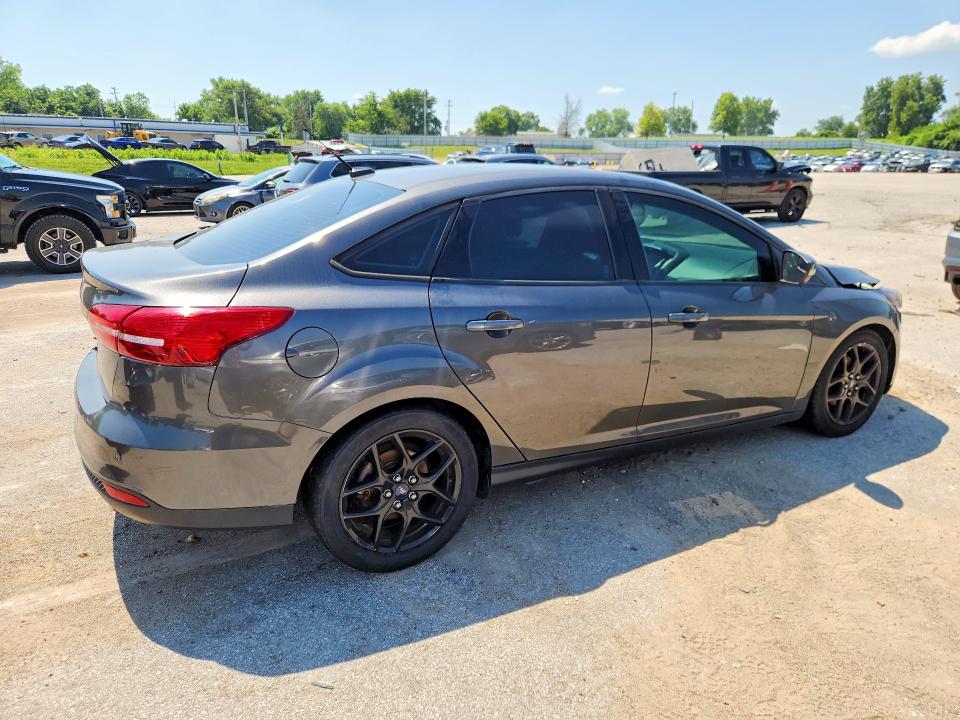 60987466 :رقم المزاد ، 1FADP3F29GL275484 vin ، 2016 Ford Focus مزاد بيع