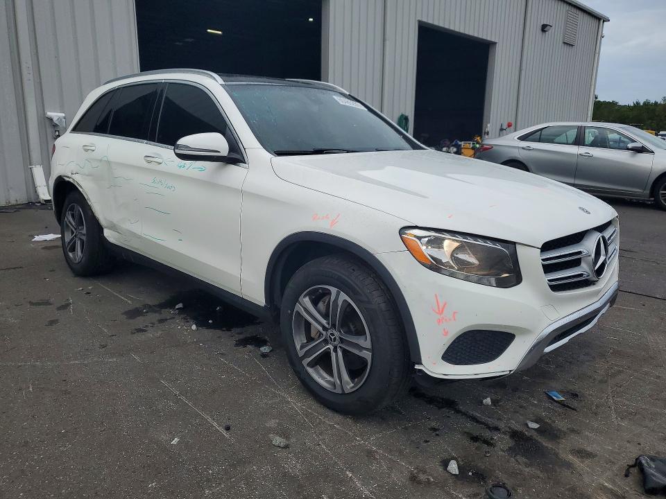 60485286 :رقم المزاد ، WDC0G4JBXJV021360 vin ، 2018 Mercedes-benz Glc مزاد بيع