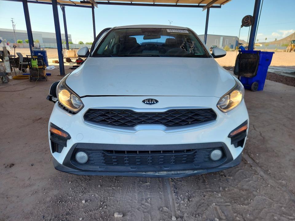 60128376 :رقم المزاد ، 3KPF24AD8ME265646 vin ، 2021 Kia Forte مزاد بيع