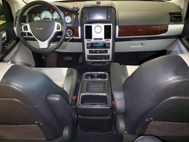59112186 :رقم المزاد ، 2A4RR8DX9AR436625 vin ، 2010 Chrysler Town & Country مزاد بيع
