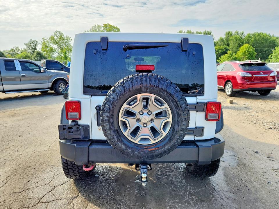 2015 Jeep Wrangler Unlimited მანქანა იყიდება აუქციონზე, vin: 1C4BJWFG2FL504246, აუქციონის ნომერი: 59297596
