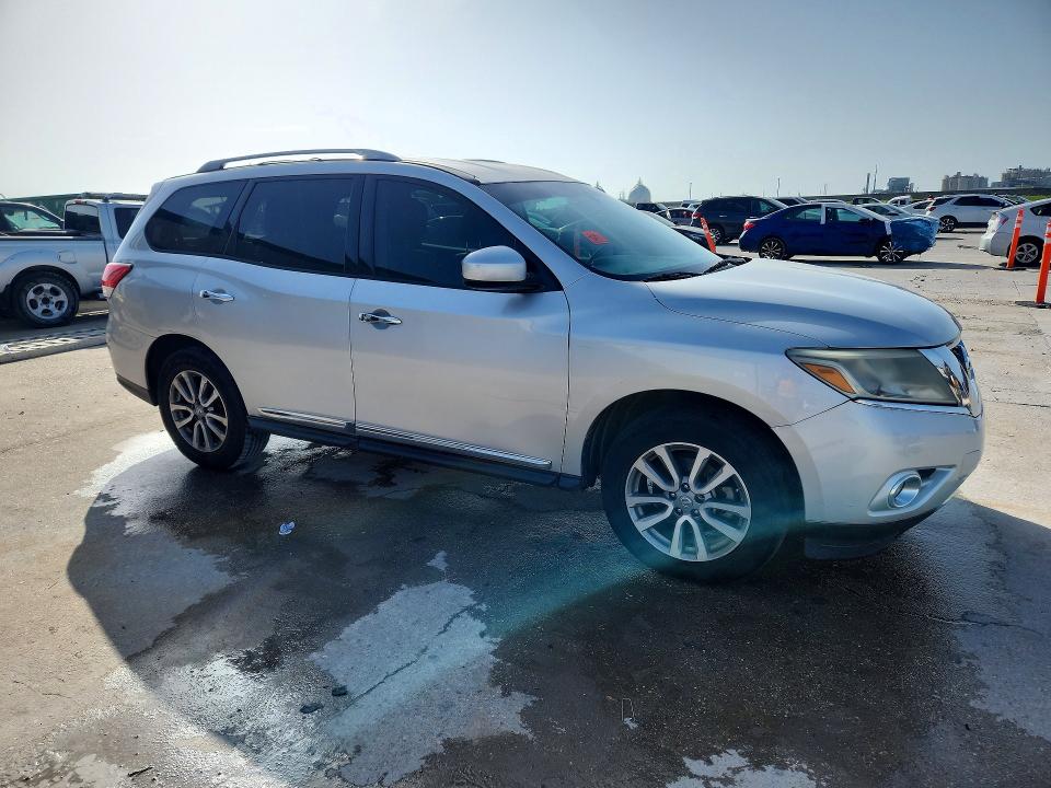 2014 Nissan Pathfinder მანქანა იყიდება აუქციონზე, vin: 5N1AR2MN6EC637987, აუქციონის ნომერი: 61784366
