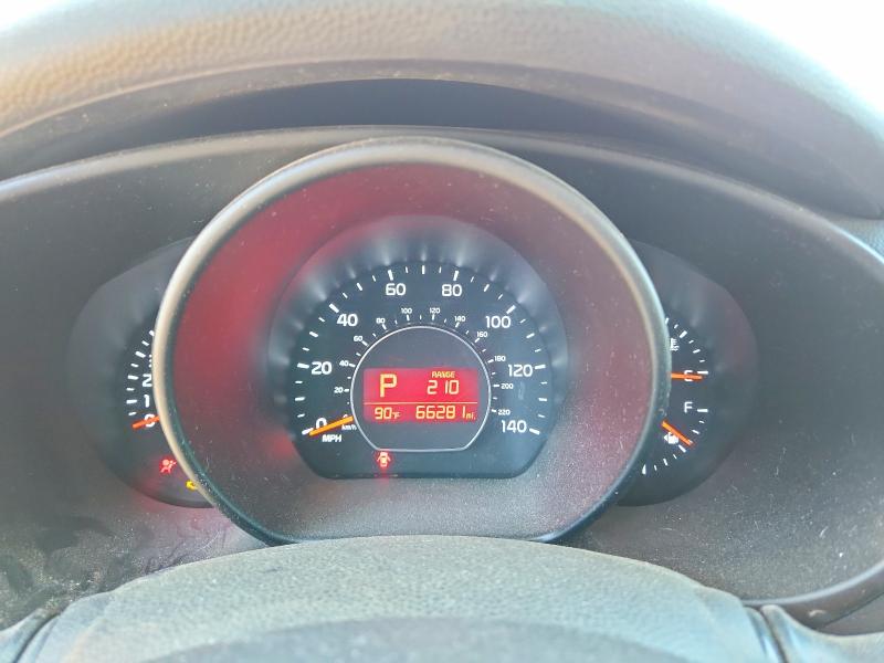 60612296 :رقم المزاد ، KNDJN2A24F7817151 vin ، 2015 Kia Soul مزاد بيع