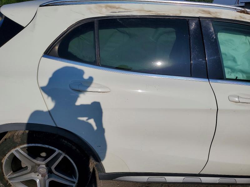 Продажа на аукционе авто 2015 Mercedes-benz Gla, vin: WDCTG4EB6FJ134275, номер лота: 61182786