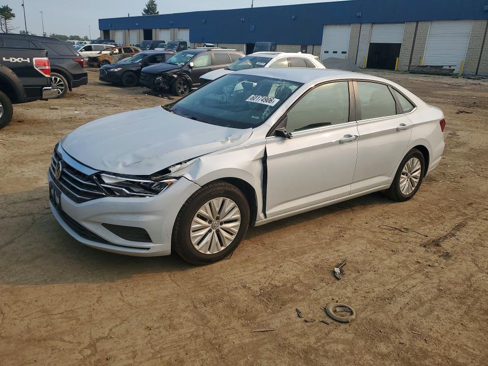 60174906 :رقم المزاد ، 3VWCB7BU0KM139686 vin ، 2019 Volkswagen Jetta مزاد بيع