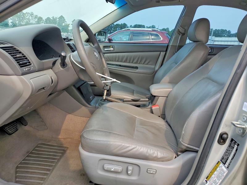 2005 Toyota Camry მანქანა იყიდება აუქციონზე, vin: 4T1BE32K85U068102, აუქციონის ნომერი: 62818136
