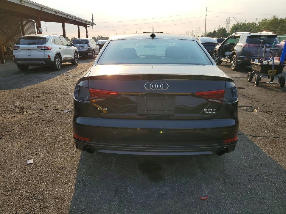 Продаж на аукціоні авто 2017 Audi A4, vin: WAUDNAF4XHN040889, номер лоту: 59867066