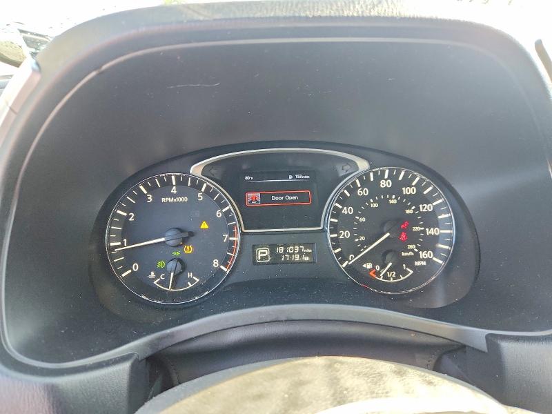Продажа на аукционе авто 2015 Nissan Pathfinder, vin: 5N1AR2MN8FC677845, номер лота: 61496686