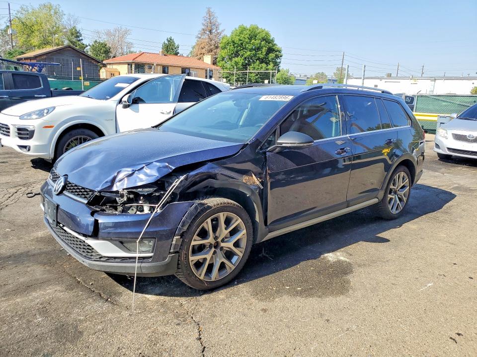 Aukcja sprzedaży 2017 Volkswagen Golf Alltrack, vin: 3VWH17AU8HM522357, numer aukcji: 61482896