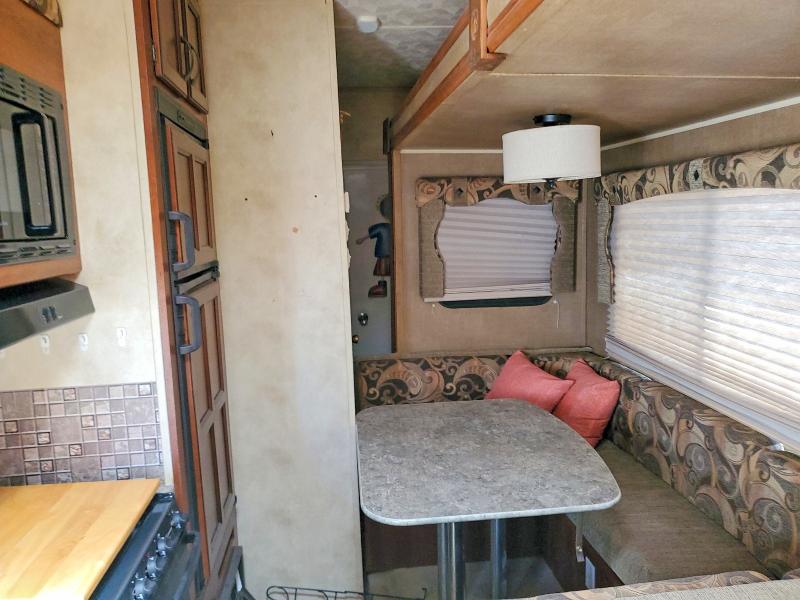 60854116 :رقم المزاد ، 4X4FPTL2XEP045945 vin ، 2014 Palonimo Recreational Vehicle (rv) مزاد بيع