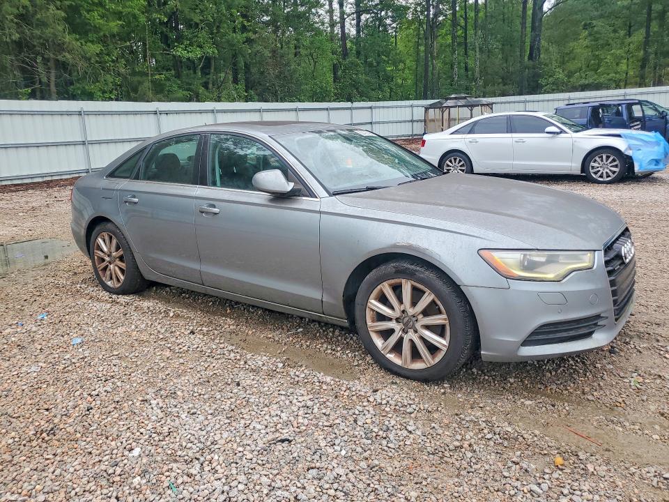 Продажа на аукционе авто 2013 Audi A6, vin: WAUGFAFC2DN082808, номер лота: 62400796