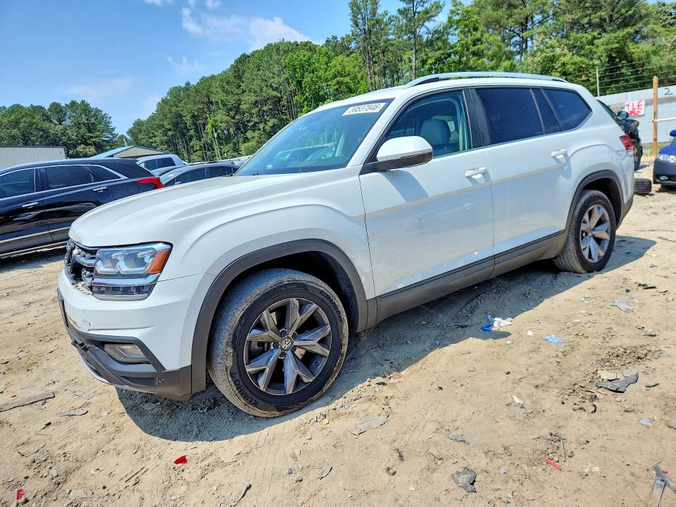 59537846 :رقم المزاد ، 1V2KR2CA3JC532498 vin ، 2018 Volkswagen Atlas مزاد بيع