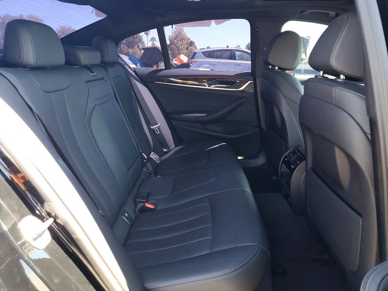 Продаж на аукціоні авто 2023 Bmw 530e, vin: WBA13AG00PCM30463, номер лоту: 62493846