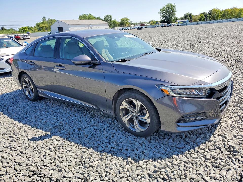 61836156 :رقم المزاد ، 1HGCV1F52JA111721 vin ، 2018 Honda Accord مزاد بيع