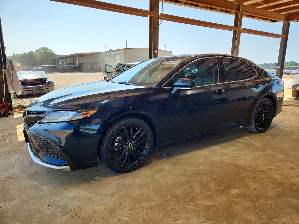 Auction sale of the 2021 Toyota Camry, vin: 4T1K61AK4MU612936, lot number: 85984695