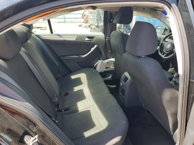 63380556 :رقم المزاد ، 3VWD07AJ5FM326543 vin ، 2015 Volkswagen Jetta مزاد بيع