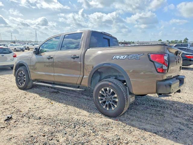 63055296 :رقم المزاد ، 1N6AA1ED3MN508150 vin ، 2021 Nissan Titan مزاد بيع