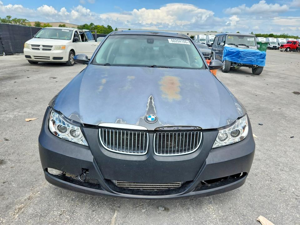 2007 Bmw 335 მანქანა იყიდება აუქციონზე, vin: WBAVB73517PA86582, აუქციონის ნომერი: 60204106