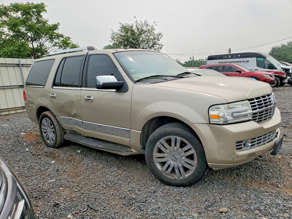 2008 Lincoln Navigator მანქანა იყიდება აუქციონზე, vin: 5LMFU28528LJ06107, აუქციონის ნომერი: 61393646