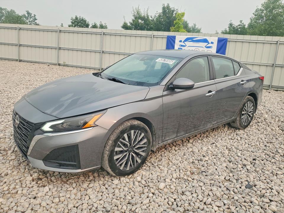 60676906 :رقم المزاد ، 1N4BL4DW2PN424014 vin ، 2023 Nissan Altima مزاد بيع