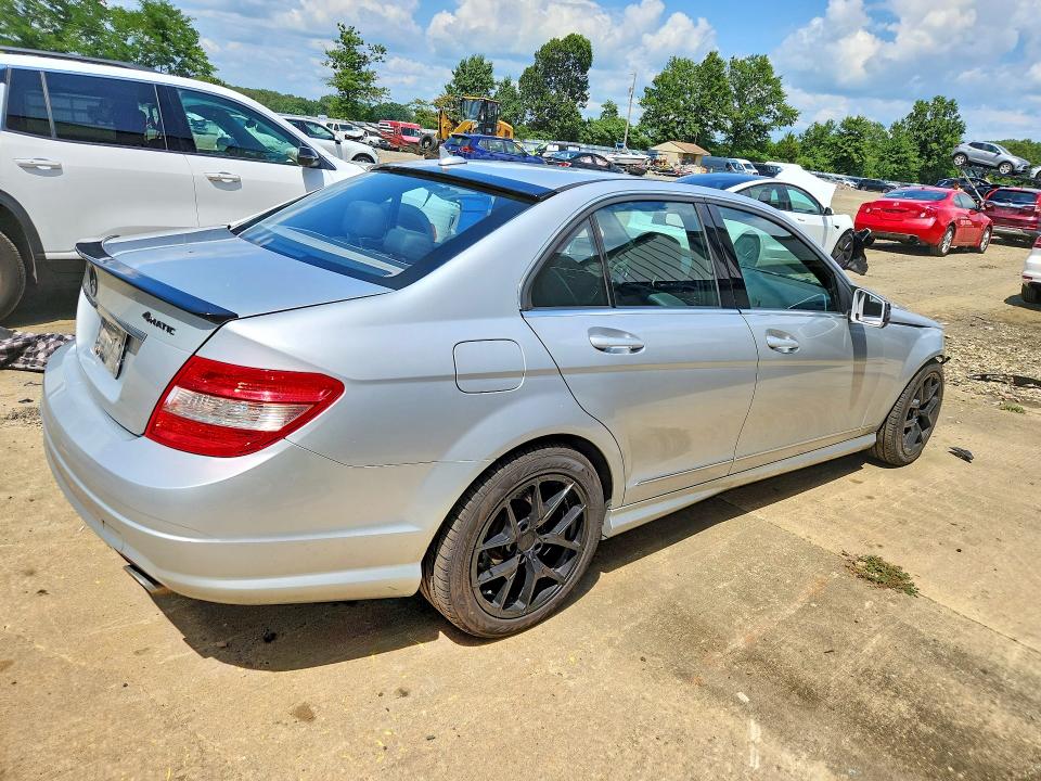 Продажа на аукционе авто 2010 Mercedes-benz C, vin: WDDGF8BB1AR130186, номер лота: 62965846
