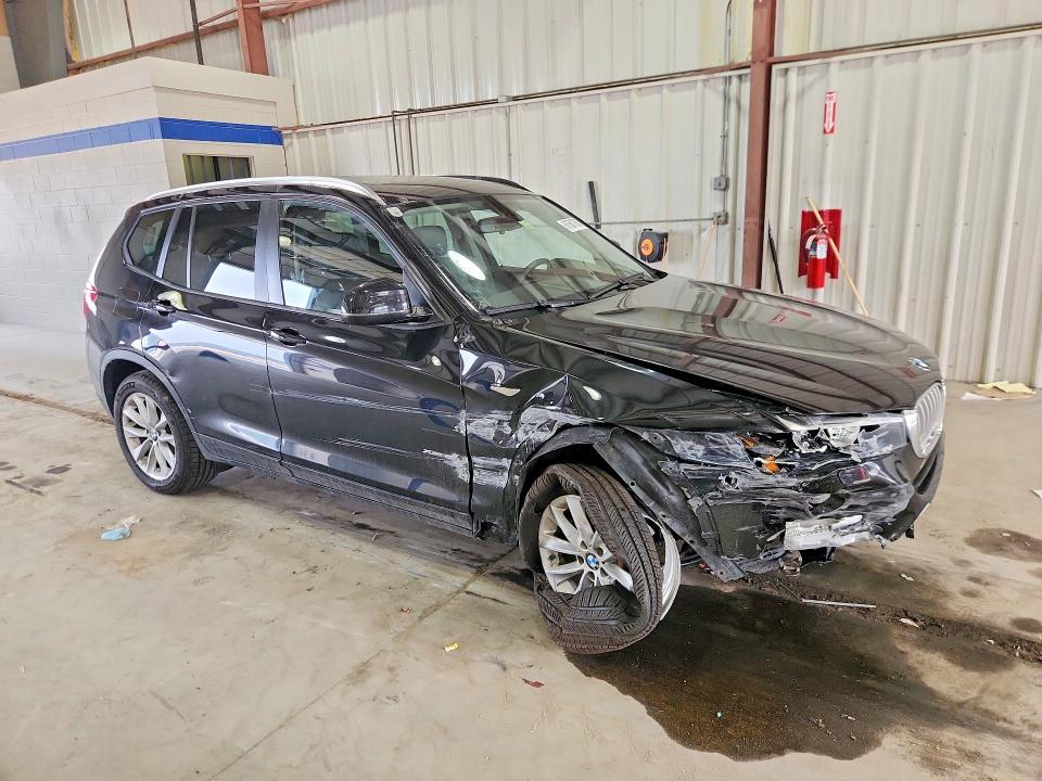 61581786 :رقم المزاد ، 5UXWX9C59F0D60511 vin ، 2015 Bmw X3 مزاد بيع