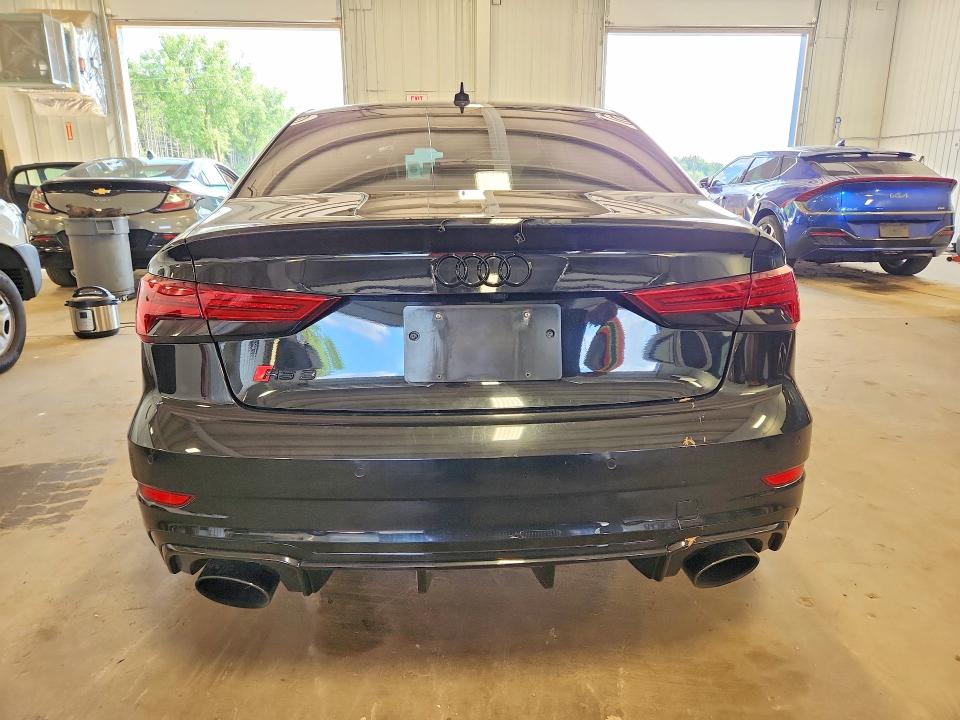 Продажа на аукционе авто 2019 Audi Rs3, vin: WUABWGFFXKA902456, номер лота: 59137026