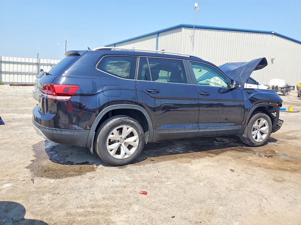 63166836 :رقم المزاد ، 1V2AP2CA7JC530531 vin ، 2018 Volkswagen Atlas مزاد بيع