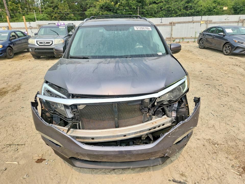 61286786 :رقم المزاد ، 5FNYF6H70GB126375 vin ، 2016 Honda Pilot مزاد بيع