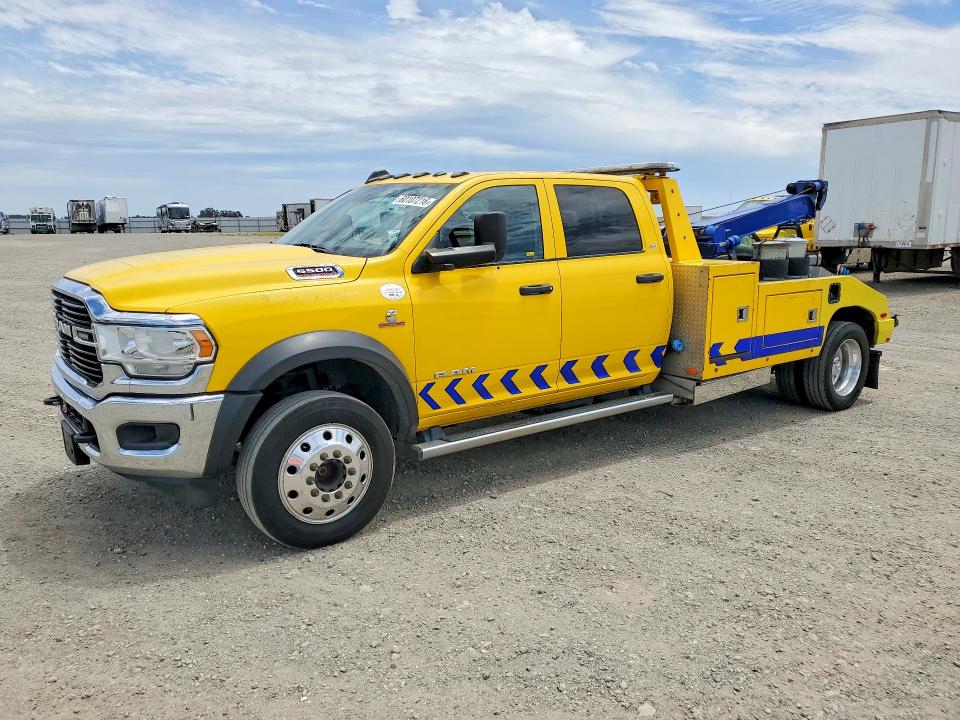 60107216 :رقم المزاد ، 3C7WRNFL5KG606068 vin ، 2019 Ram 5500 مزاد بيع