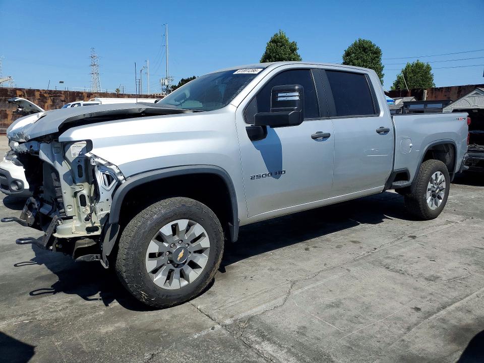 Продаж на аукціоні авто 2022 Chevrolet Silverado, vin: 1GC4YME71NF208982, номер лоту: 61591286