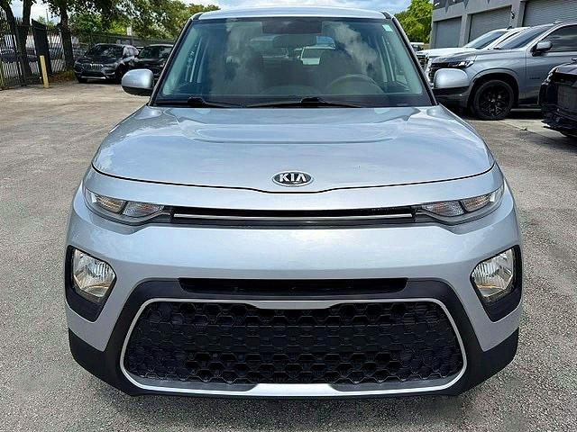 2020 Kia Soul მანქანა იყიდება აუქციონზე, vin: KNDJ23AU5L7098729, აუქციონის ნომერი: 61879326