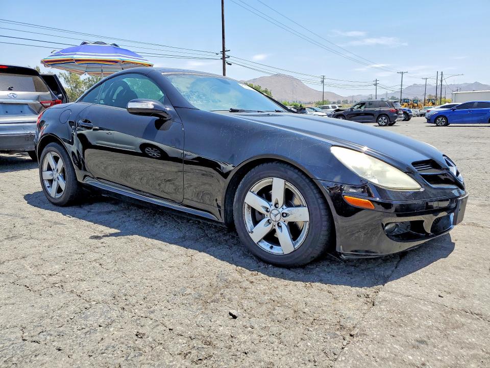 Продажа на аукционе авто 2007 Mercedes-benz Slk, vin: WDBWK54F47F136928, номер лота: 61059166