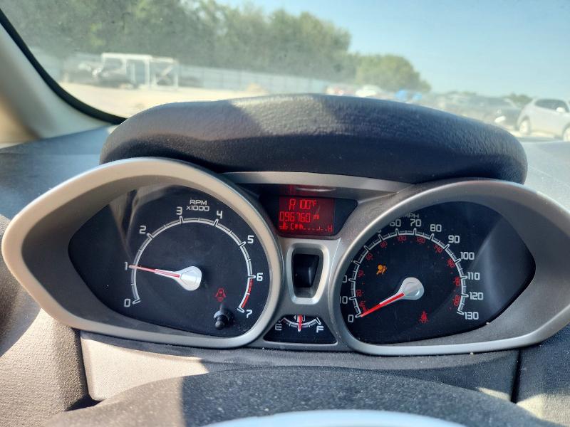 2013 Ford Fiesta მანქანა იყიდება აუქციონზე, vin: 3FADP4BJ5DM192177, აუქციონის ნომერი: 62339216