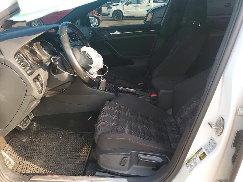 60553966 :رقم المزاد ، 3VW447AU6HM067546 vin ، 2017 Volkswagen Gti مزاد بيع