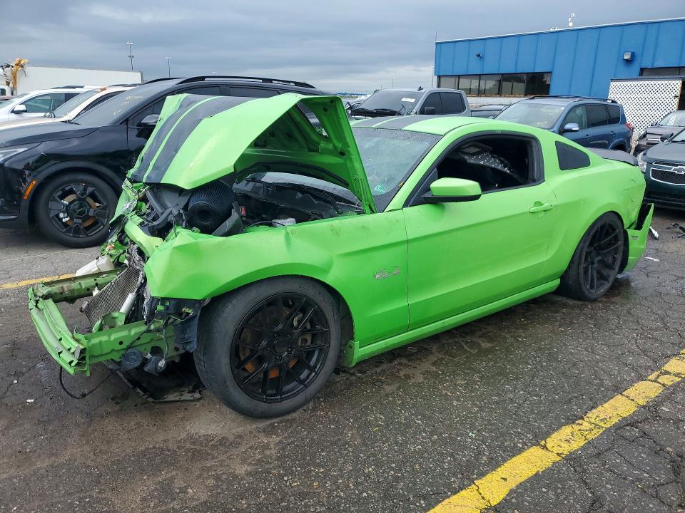 2013 Ford Mustang მანქანა იყიდება აუქციონზე, vin: 1ZVBP8CFXD5232551, აუქციონის ნომერი: 59675596