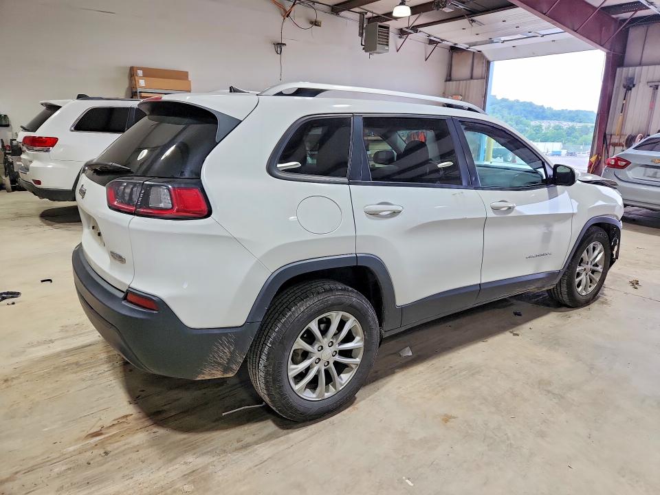 60820816 :رقم المزاد ، 1C4PJLCB5LD628319 vin ، 2020 Jeep Cherokee مزاد بيع