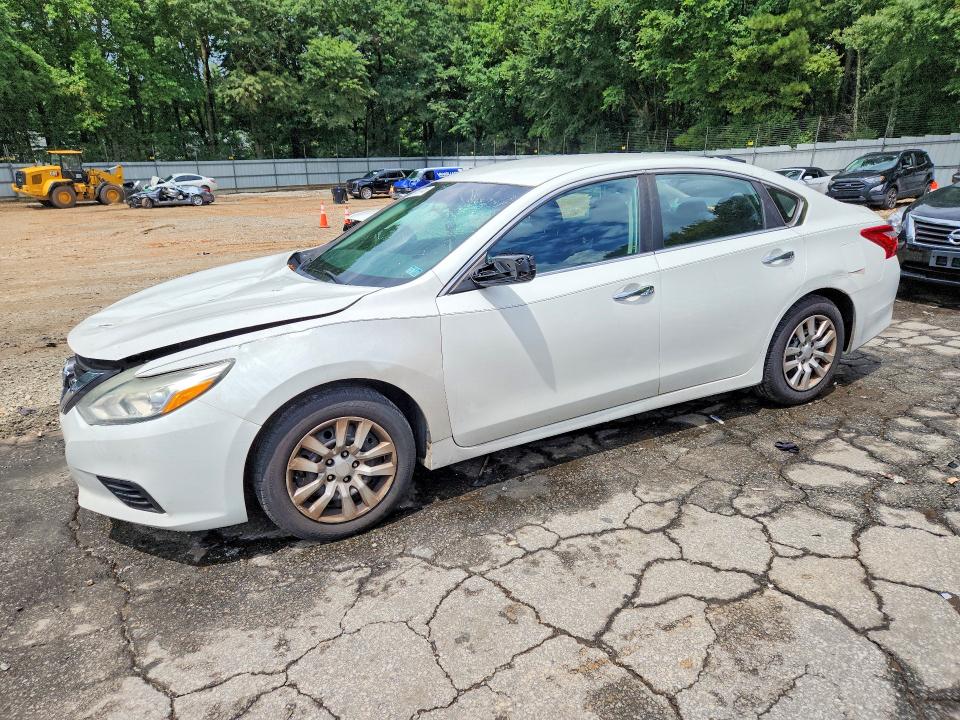 61057846 :رقم المزاد ، 1N4AL3AP7GC137671 vin ، 2016 Nissan Altima مزاد بيع