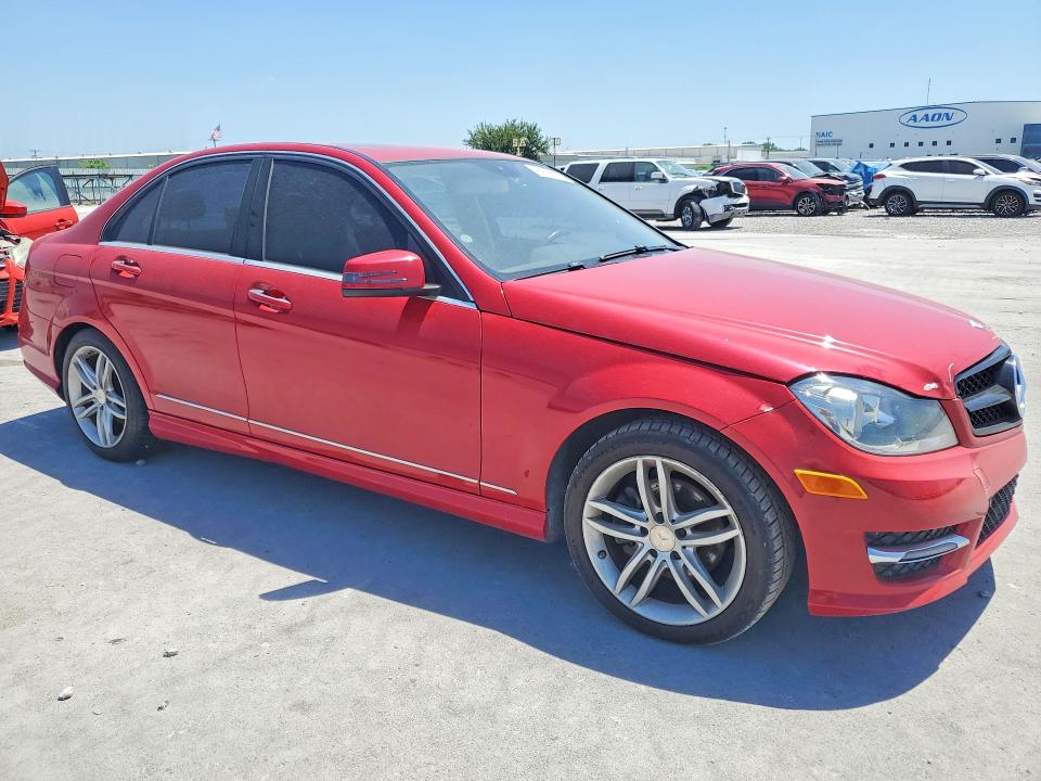 62535776 :رقم المزاد ، WDDGF4HB9EG242736 vin ، 2014 Mercedes-benz C مزاد بيع